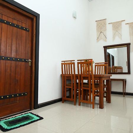 Sujee'S Guest House With Two Bed Rooms Anuradhapura Zewnętrze zdjęcie