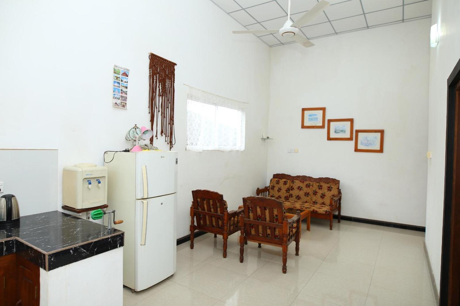 Sujee'S Guest House With Two Bed Rooms Anuradhapura Zewnętrze zdjęcie