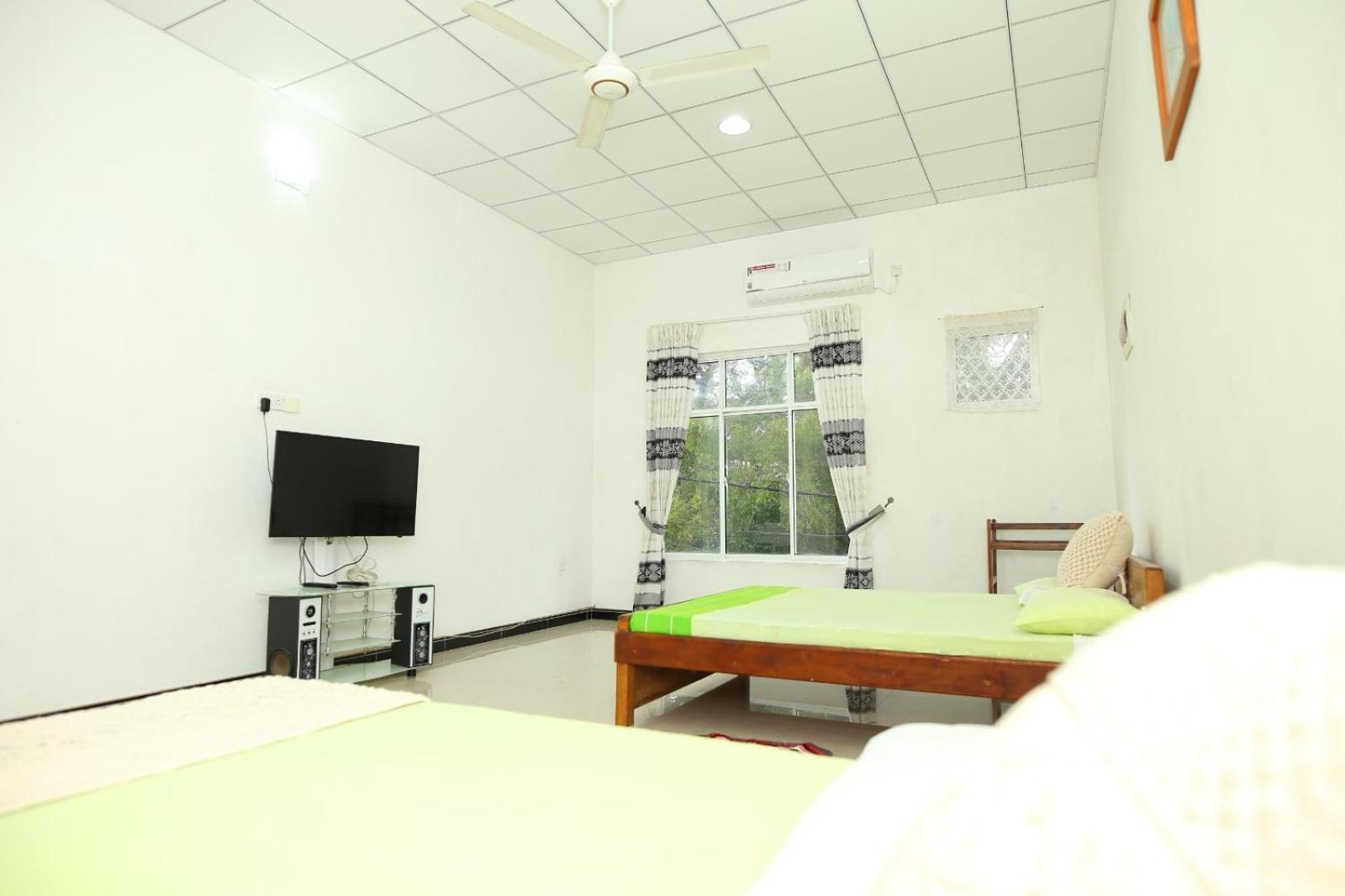 Sujee'S Guest House With Two Bed Rooms Anuradhapura Zewnętrze zdjęcie